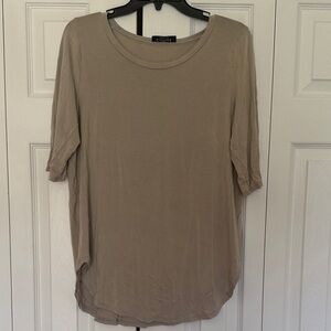 Stylish Taupe Short Sleeve Tee